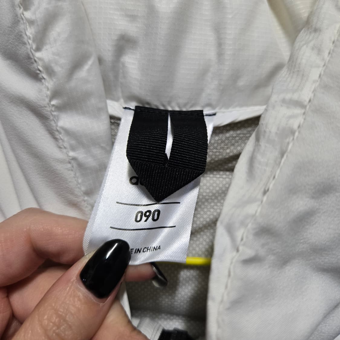 아디다스 여성 덕다운 경량 패딩  상품이미지6