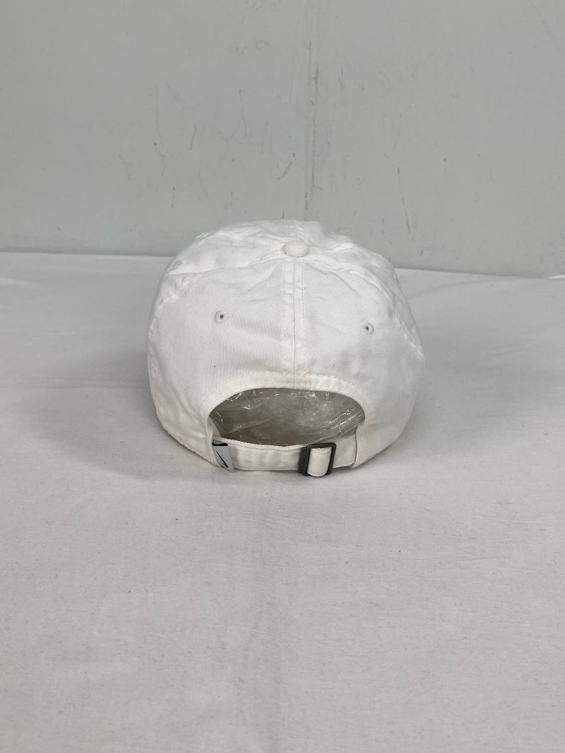 나이키 헤리티지86 화이트 스우시 볼캡 상품이미지2