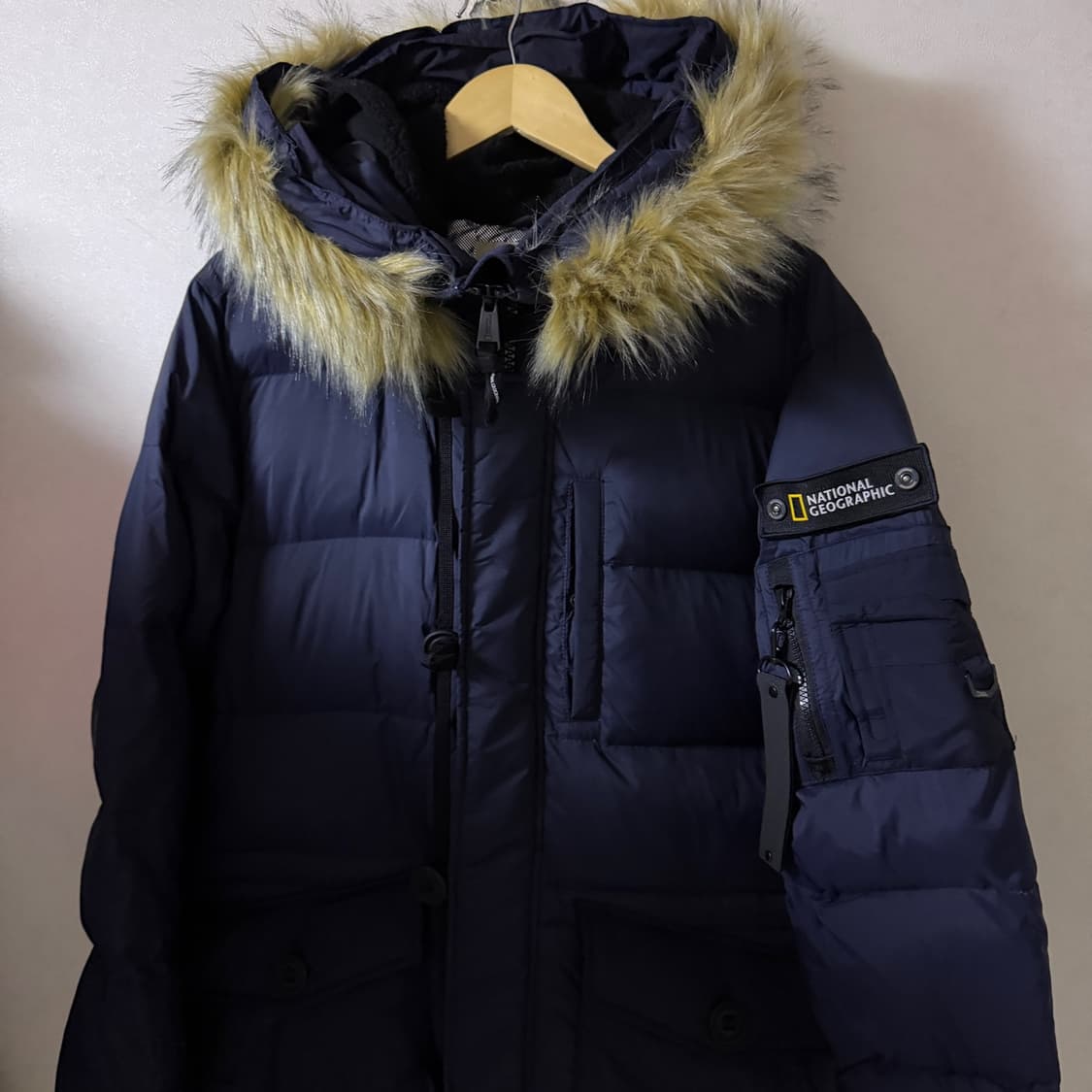 내셔널지오그래픽 밤버스  구스 네이비 95 (100정도) 상품이미지2