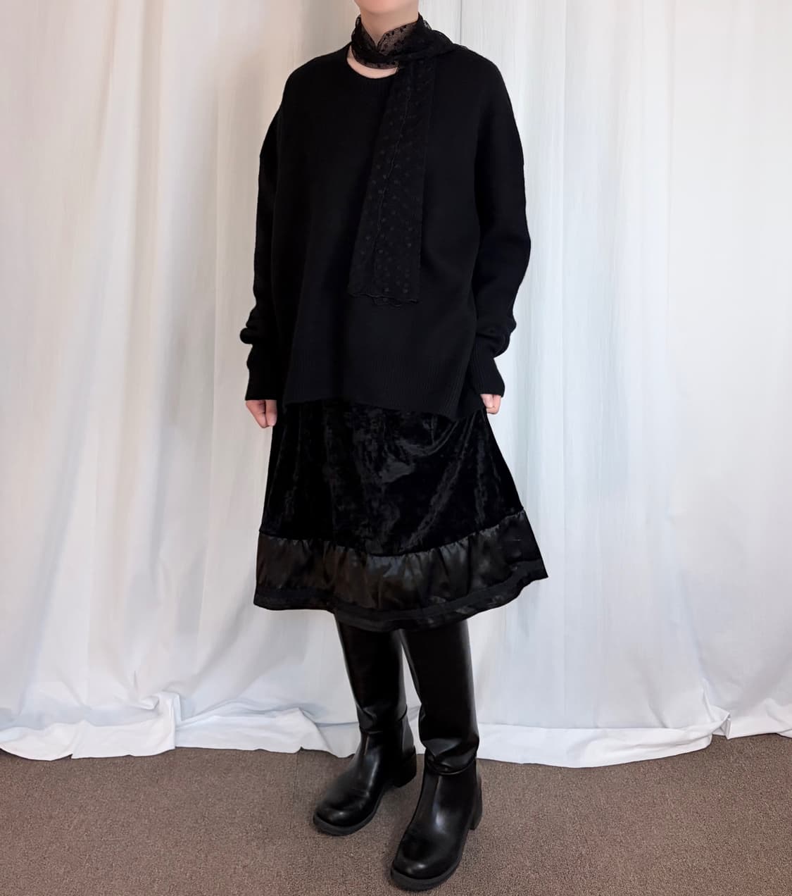 Velvet Lace Hem Midi Skirt - Black 상품이미지3