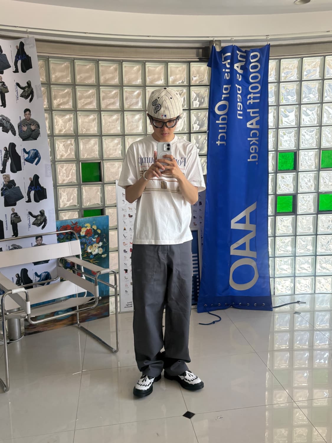 Washed graphic T-shirt 상품이미지3