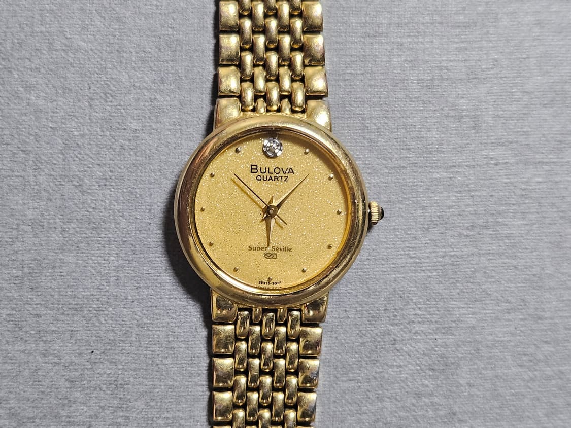 Bulova Super Seville 쿼츠시계 부로바 금장시계 빈티지시계 상품이미지1