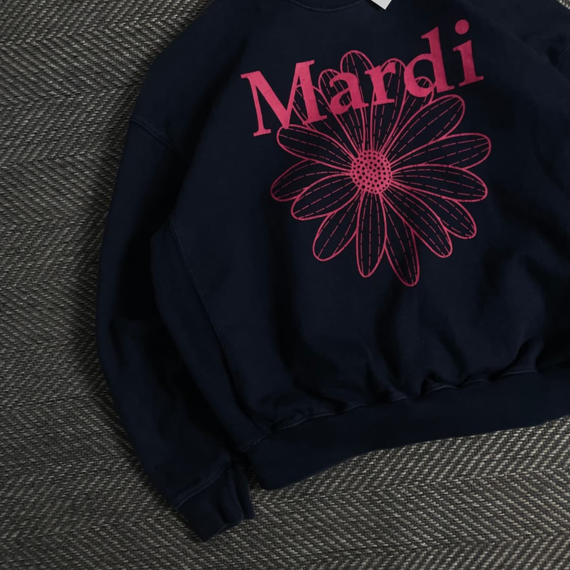 마르디 메크르디 빅로고 맨투맨o 3434 상품이미지3