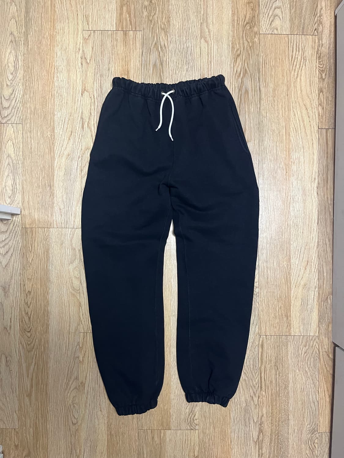 아웃스탠딩 리버스 헤비 스웻팬츠 블랙 상품이미지2