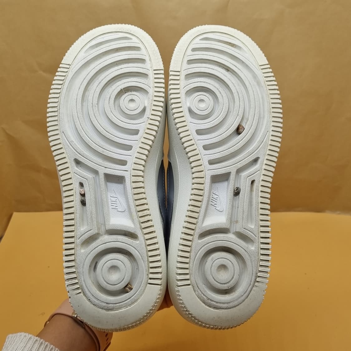 나이키 에어포스1 플랫폼 운동화245 상품이미지3