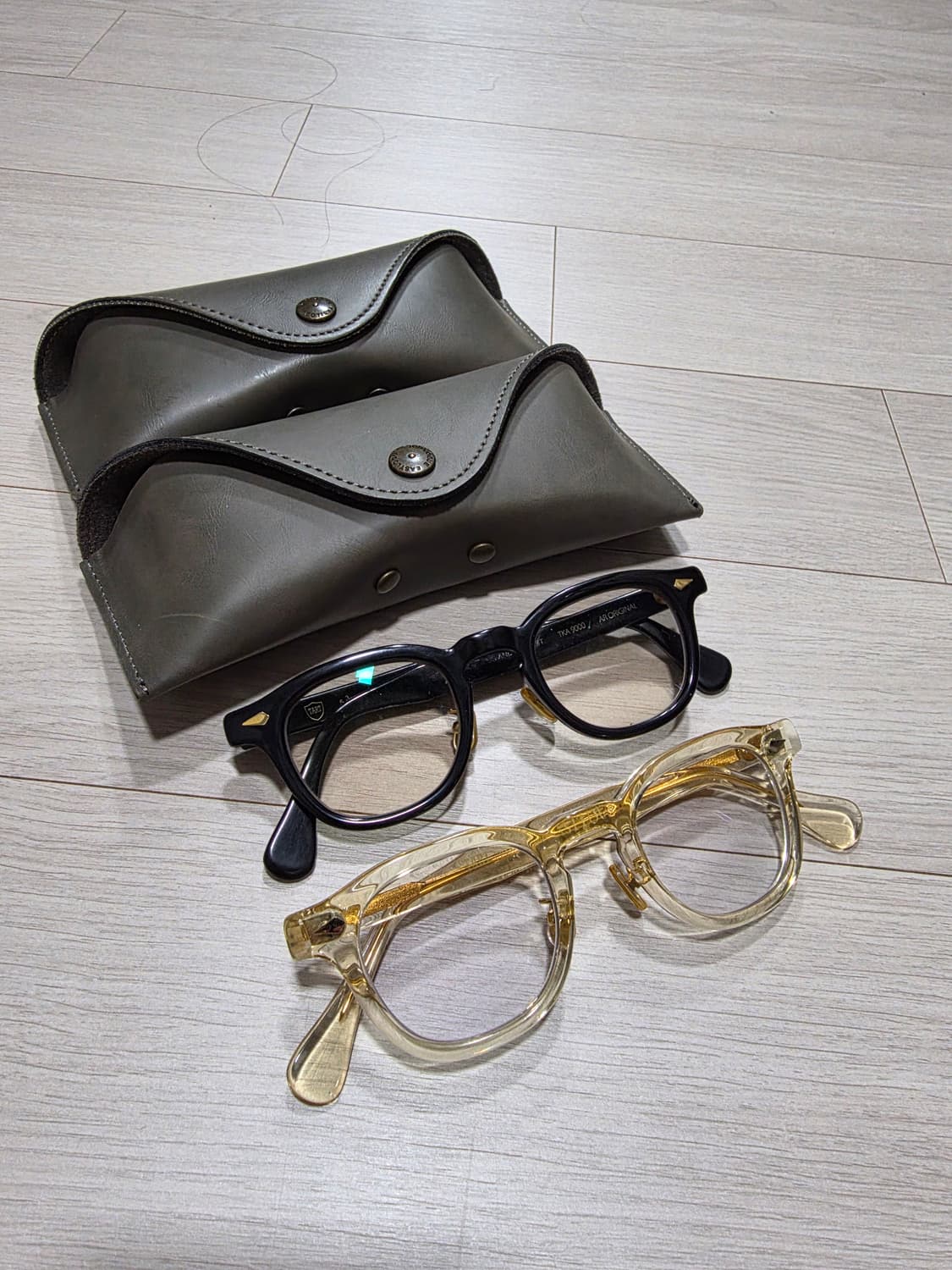 이스트로그 x 타르트옵티컬 44사이즈 상품이미지1