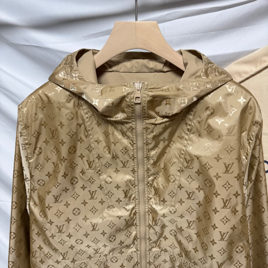 [S급/50] 루이비통 모노그램 리버서블 바람막이 자켓 풀구성 상품이미지2