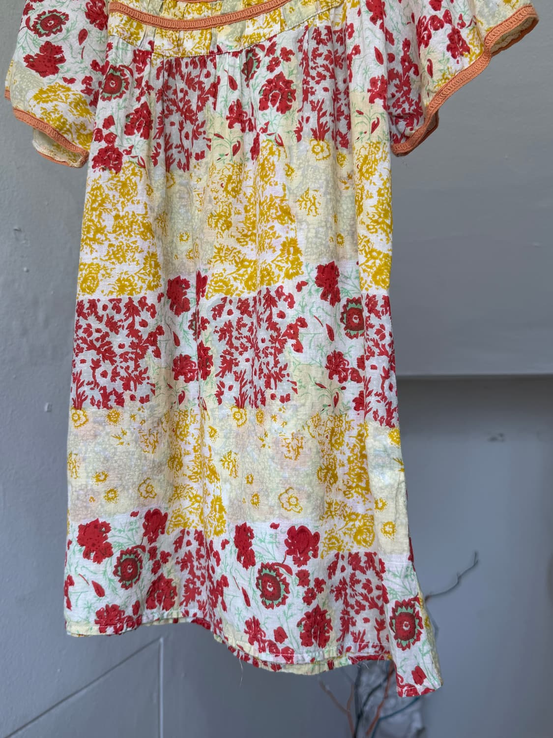 페어리 퍼프 소매 와이드 숄더 블라우스 상품이미지3