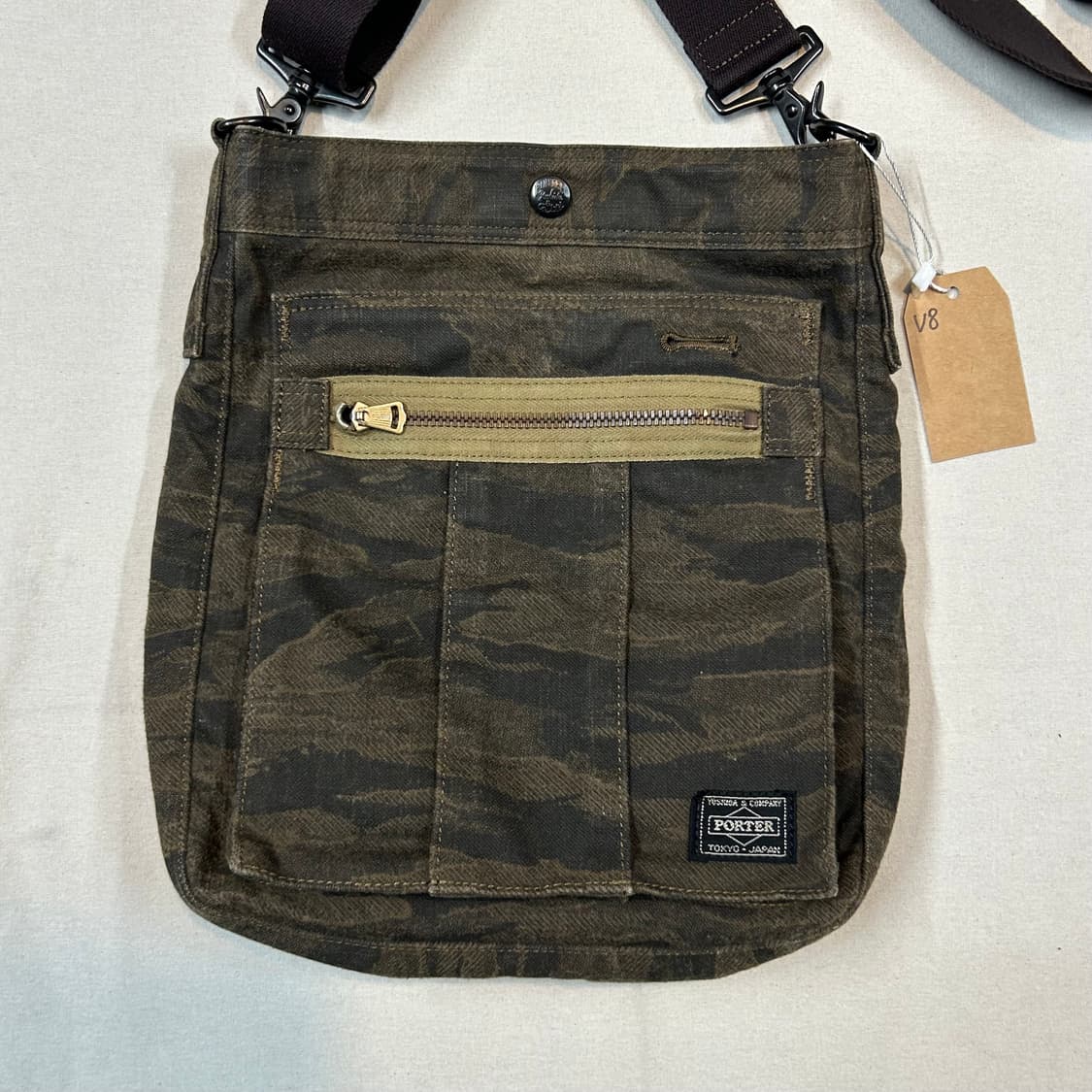 요시다 포터 타이거 카모 숄더백 크로스백 70주년 한정판 V8 상품이미지2