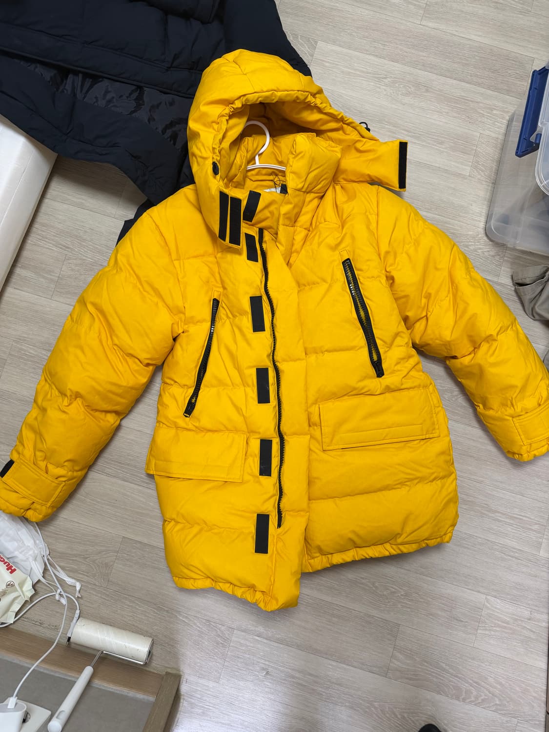 드리스반노튼 상품이미지1