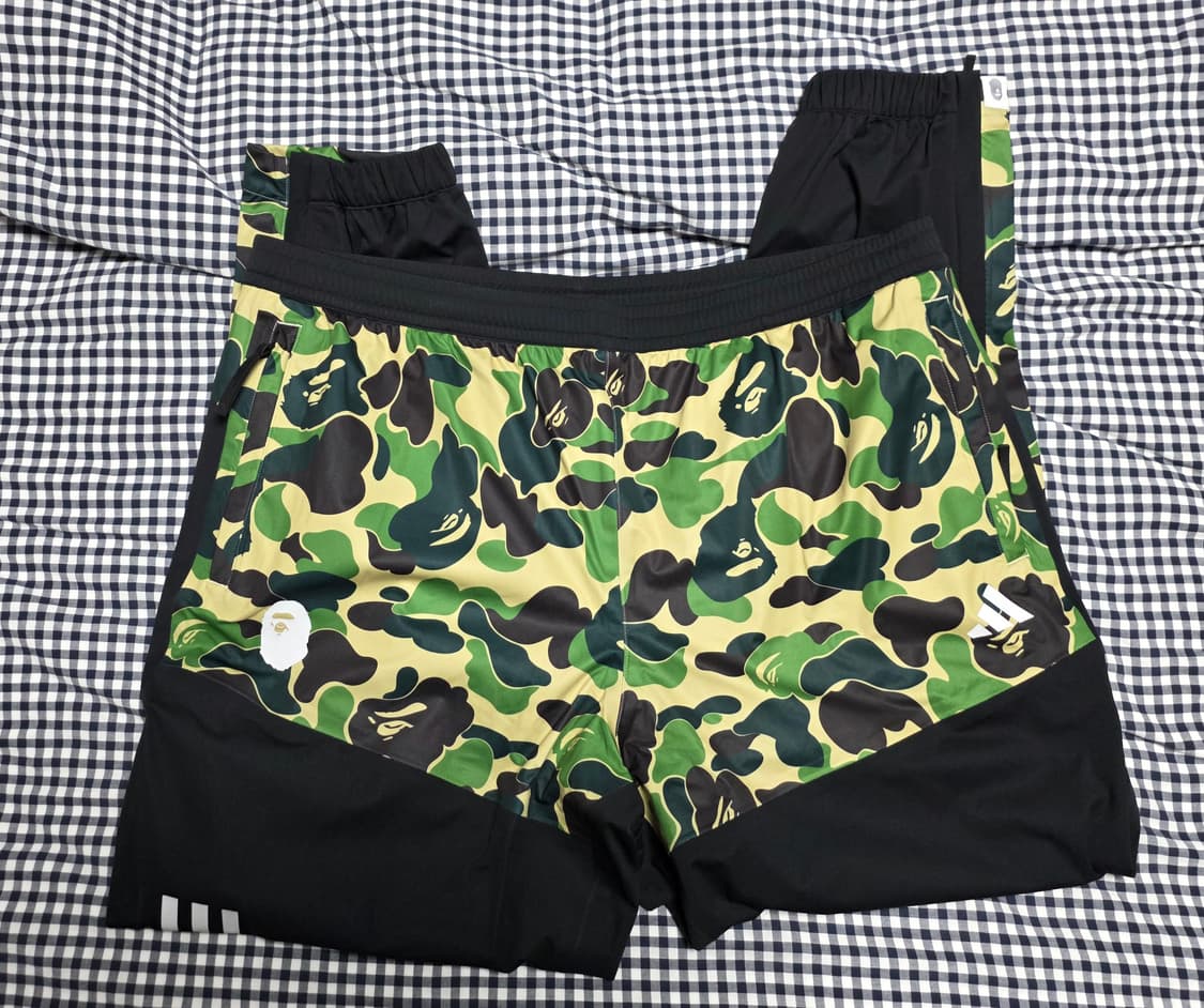 (새상품) 아디다스 x 베이프 wind rdy 팬츠 2XL 상품이미지3