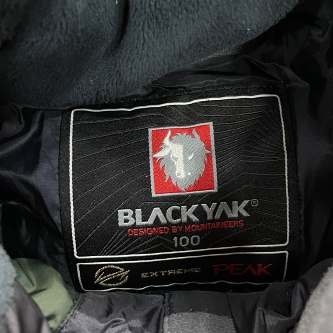 100 블랙야크 패딩  상품이미지3