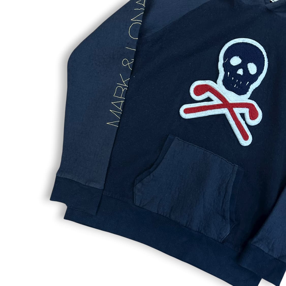 마크앤로나 후드티 상품이미지3