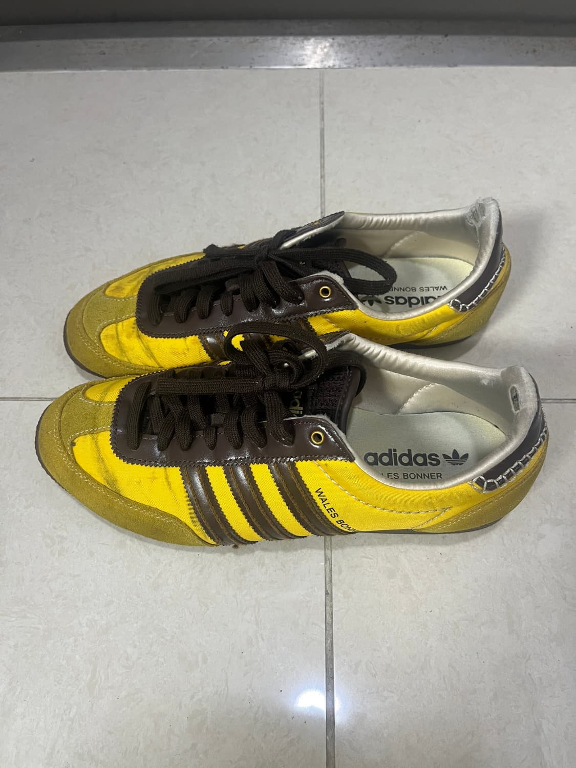 아디다스 Wales Bonner 옐로우 스니커즈 상품이미지2