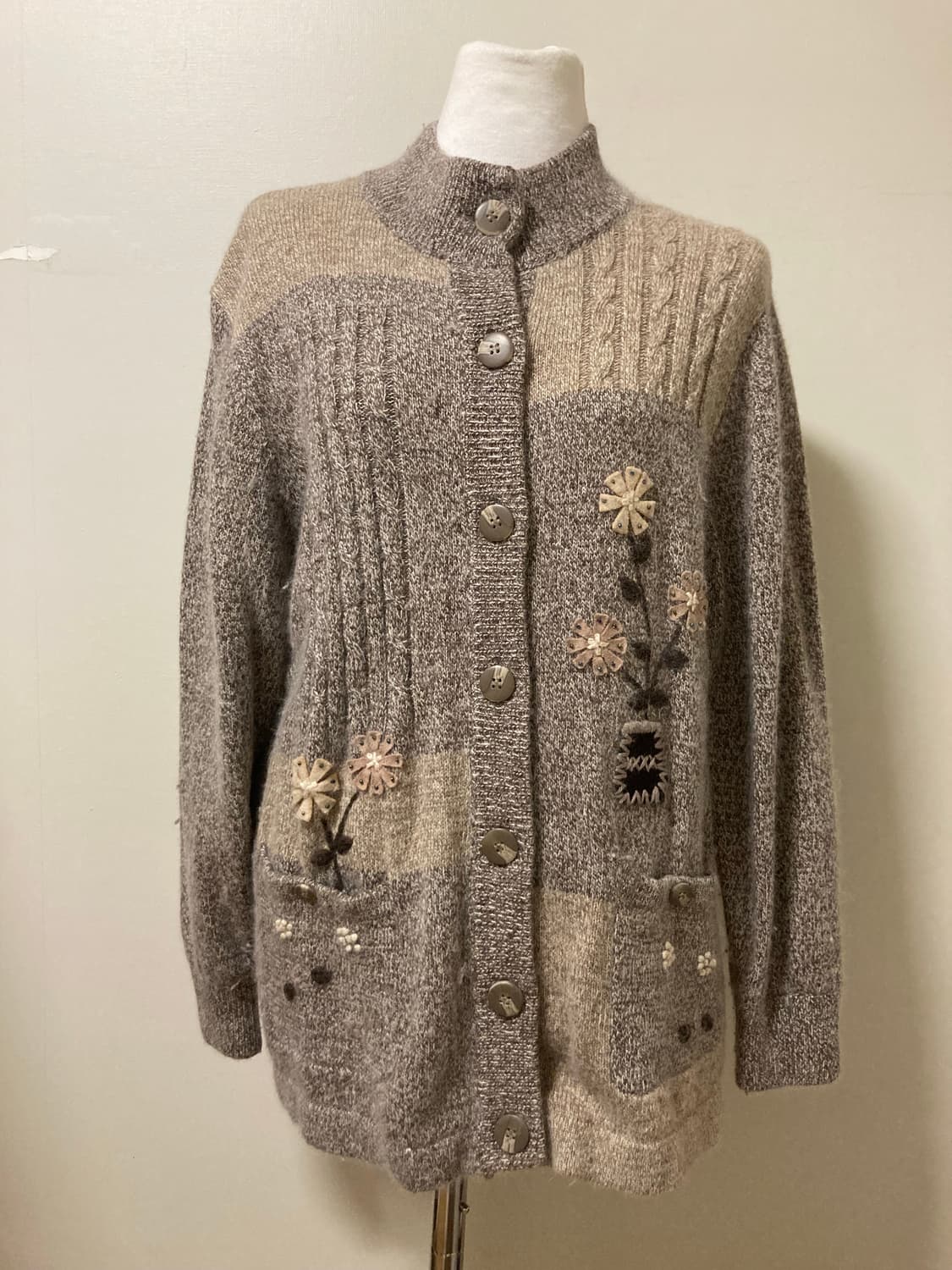 모리 자수 가디건 상품이미지5