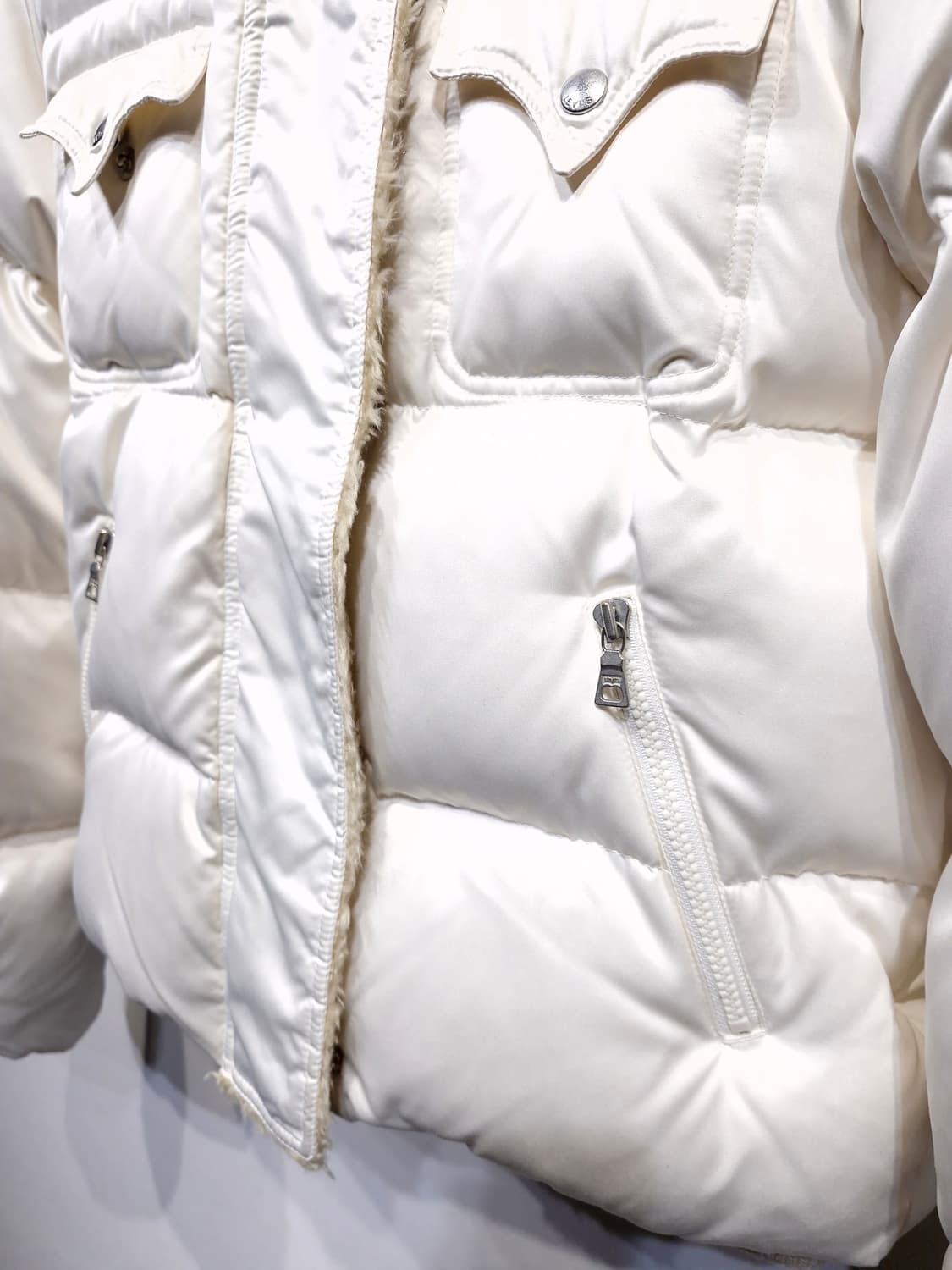 Levi's 리바이스 크롭 후드퍼 다운패딩 자켓_95 상품이미지4