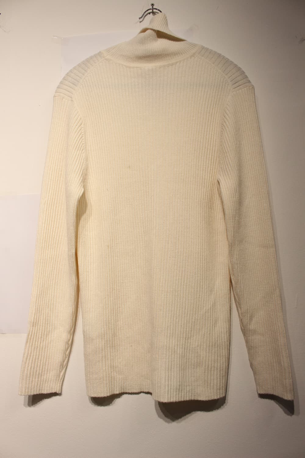 263. 아이보리 슬림 골지 폴라 니트 상품이미지3