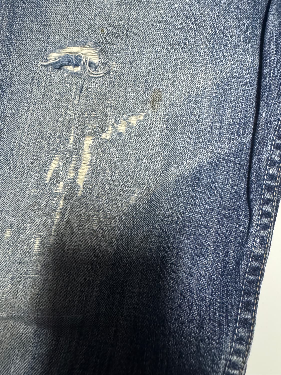 리바이스 505 빈티지 스크래치 워싱 데님팬츠 33.8인치 상품이미지4