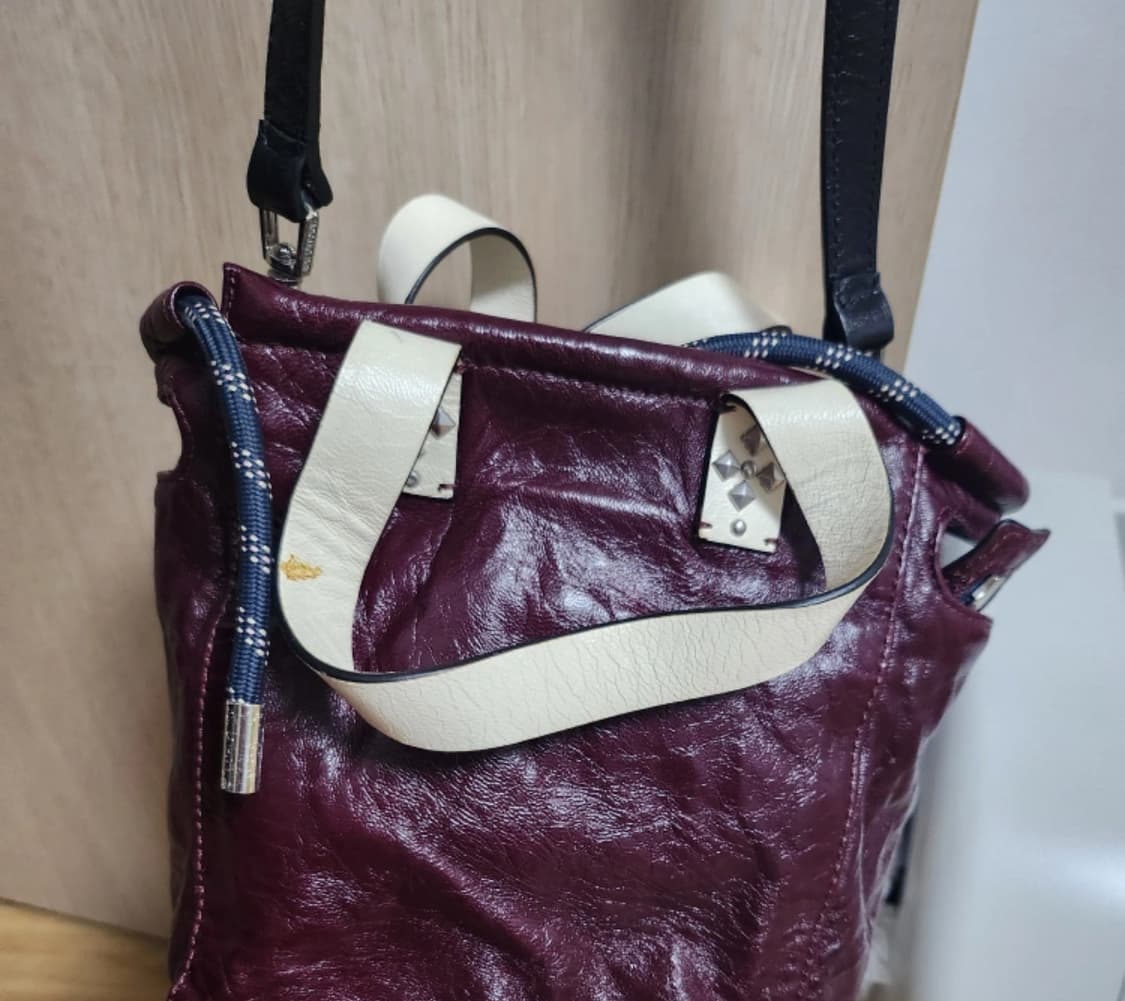 쟈딕앤볼테르 Zadig & Voltaire 레더백  상품이미지3