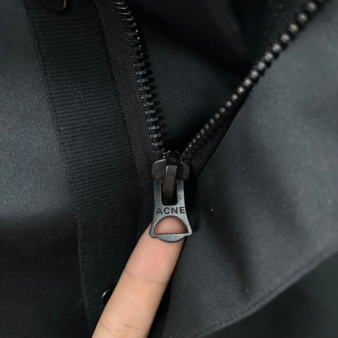 아크네 스튜디오 이스터 후드 쉘 파카 상품이미지7