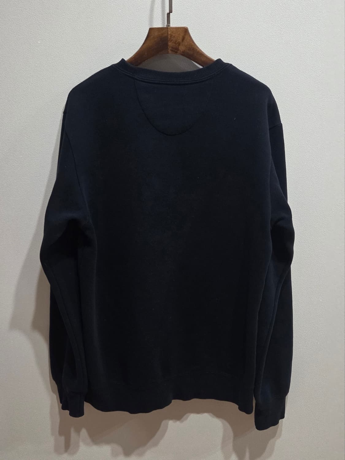 아디다스 에센셜 빅로고 검정 맨투맨 상품이미지4