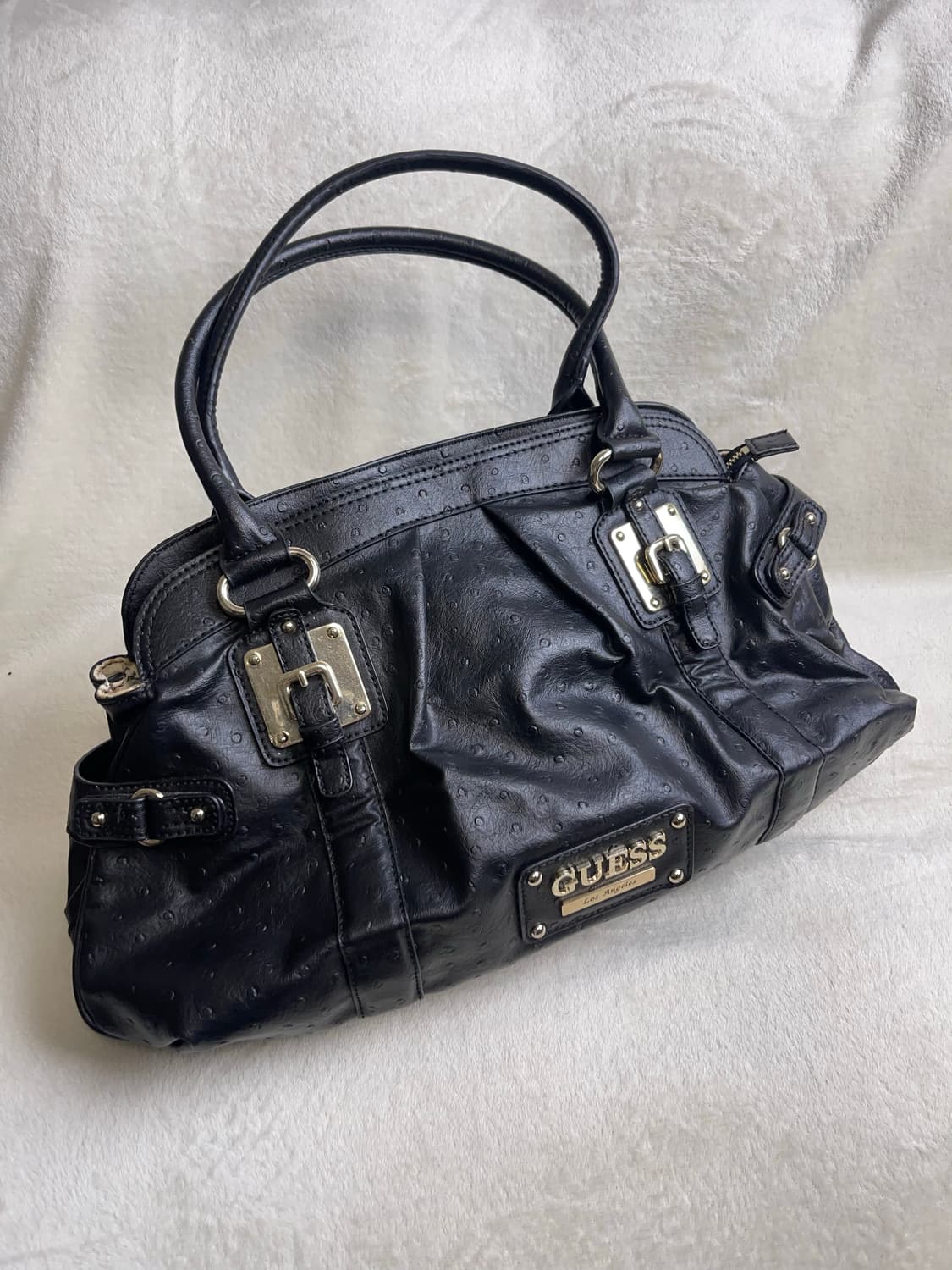 게스 가죽 핸드백 상품이미지2