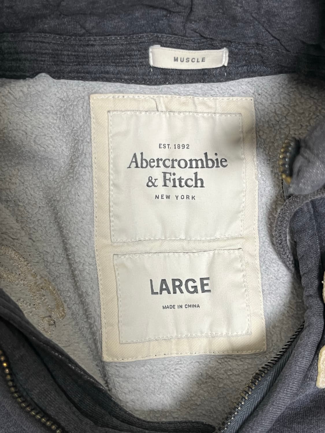 아베크롬비앤피치 후드집업 라지 그레이 상품이미지3