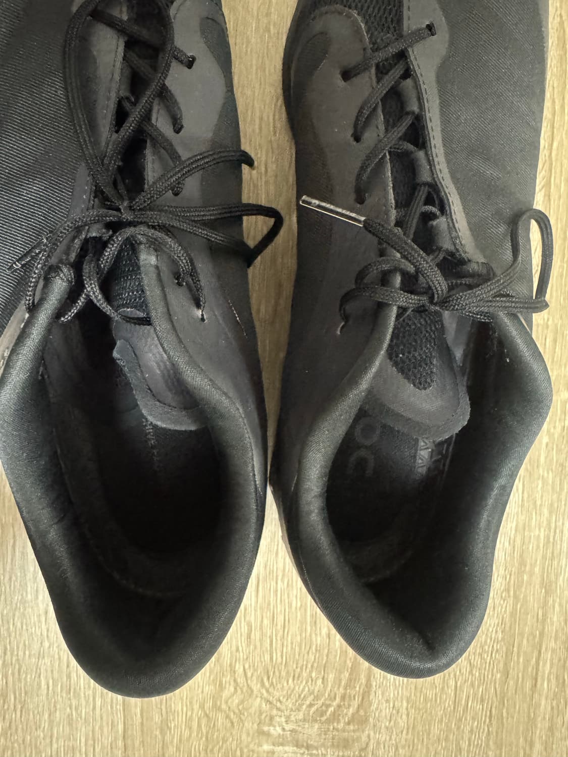 온 러닝  파프)클라우드벤쳐 피크 올 블랙295 상품이미지5