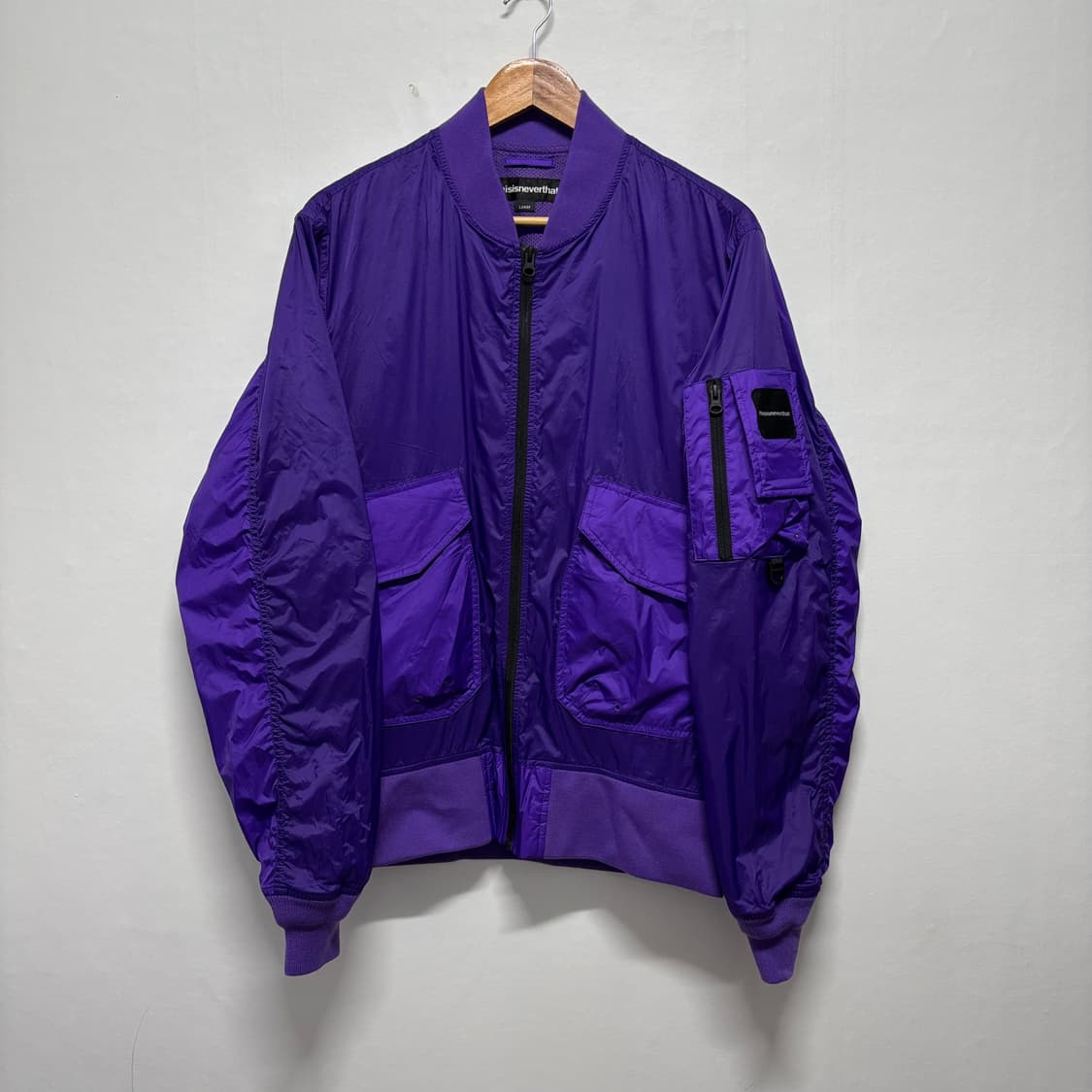 디스이즈네버댓 퍼플 봄버 자켓 상품이미지1