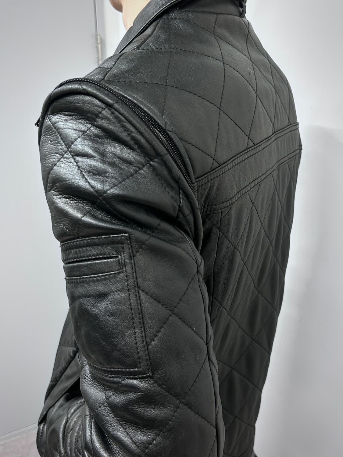 W.Dress Room 퀼티드 데터쳐블 레더 자켓 상품이미지2