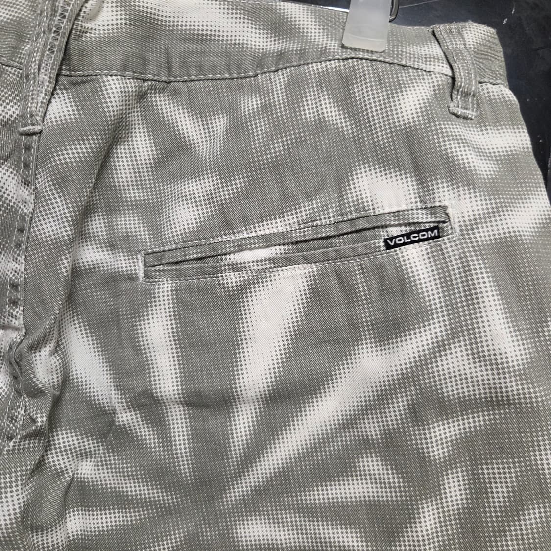 Volcom 패턴 하프 팬츠 33-34 상품이미지5