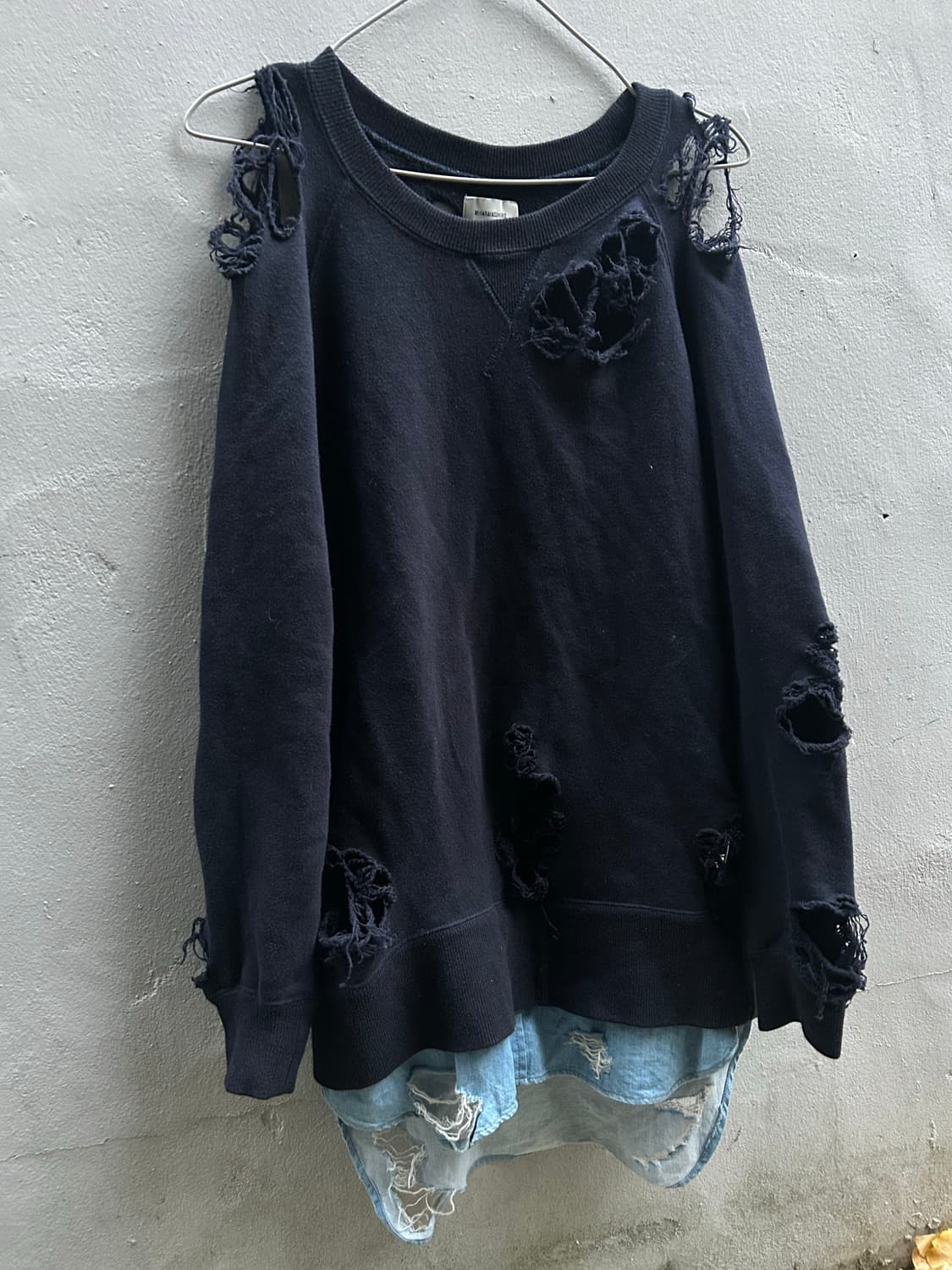 *rare* 2000s 미하라야스히로 데미지 레이어드 맨투맨  상품이미지2