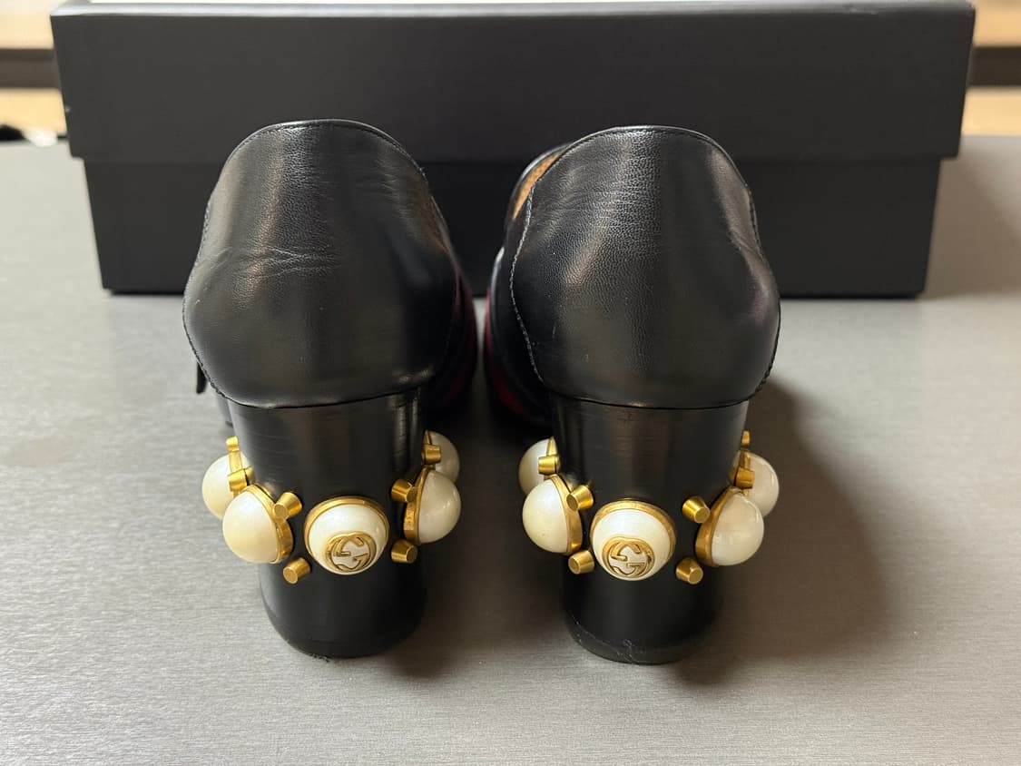 구찌 페이톤 진주 엠벨리쉬 레더 로퍼(235사이즈) 상품이미지7