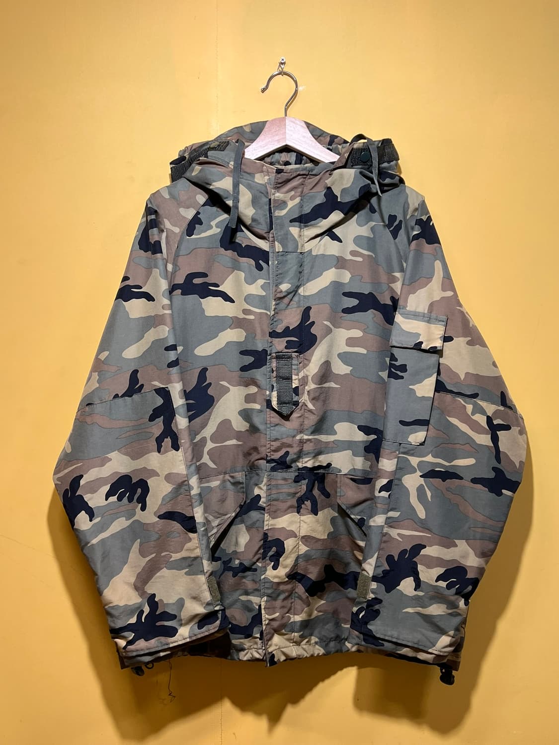 [L] 우드랜드 패턴 카모 바람막이 후드 자켓 상품이미지1
