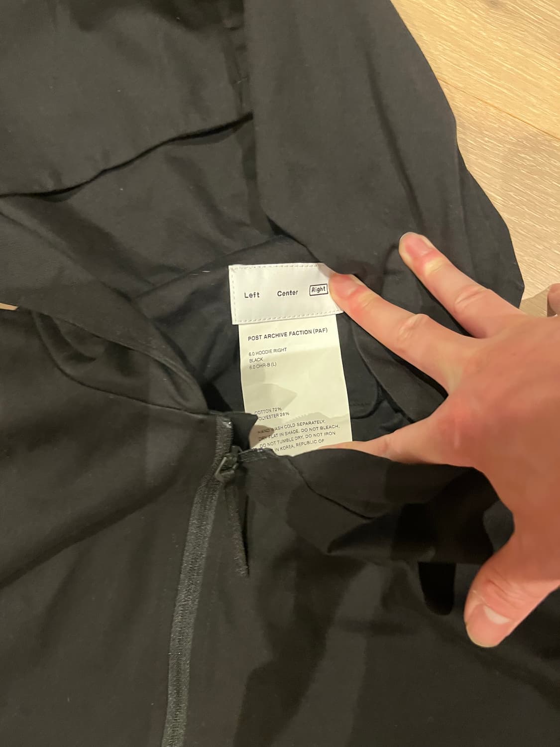 포스트아카이브팩션6.0 hoodie right black 상품이미지8