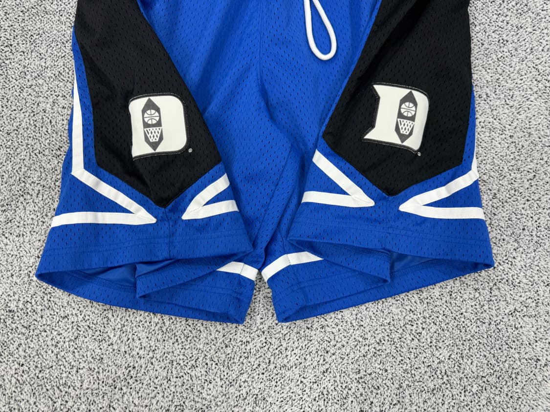 나이키 Duke Blue Devils 90s 농구반바지 상품이미지2
