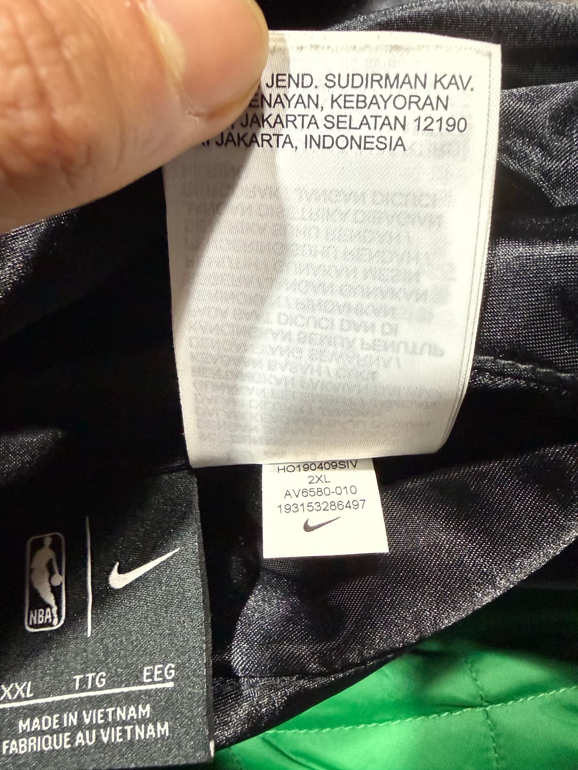 Nike 나이키 NBA 보스턴 셀틱스 사틴 봄버 자켓 상품이미지6