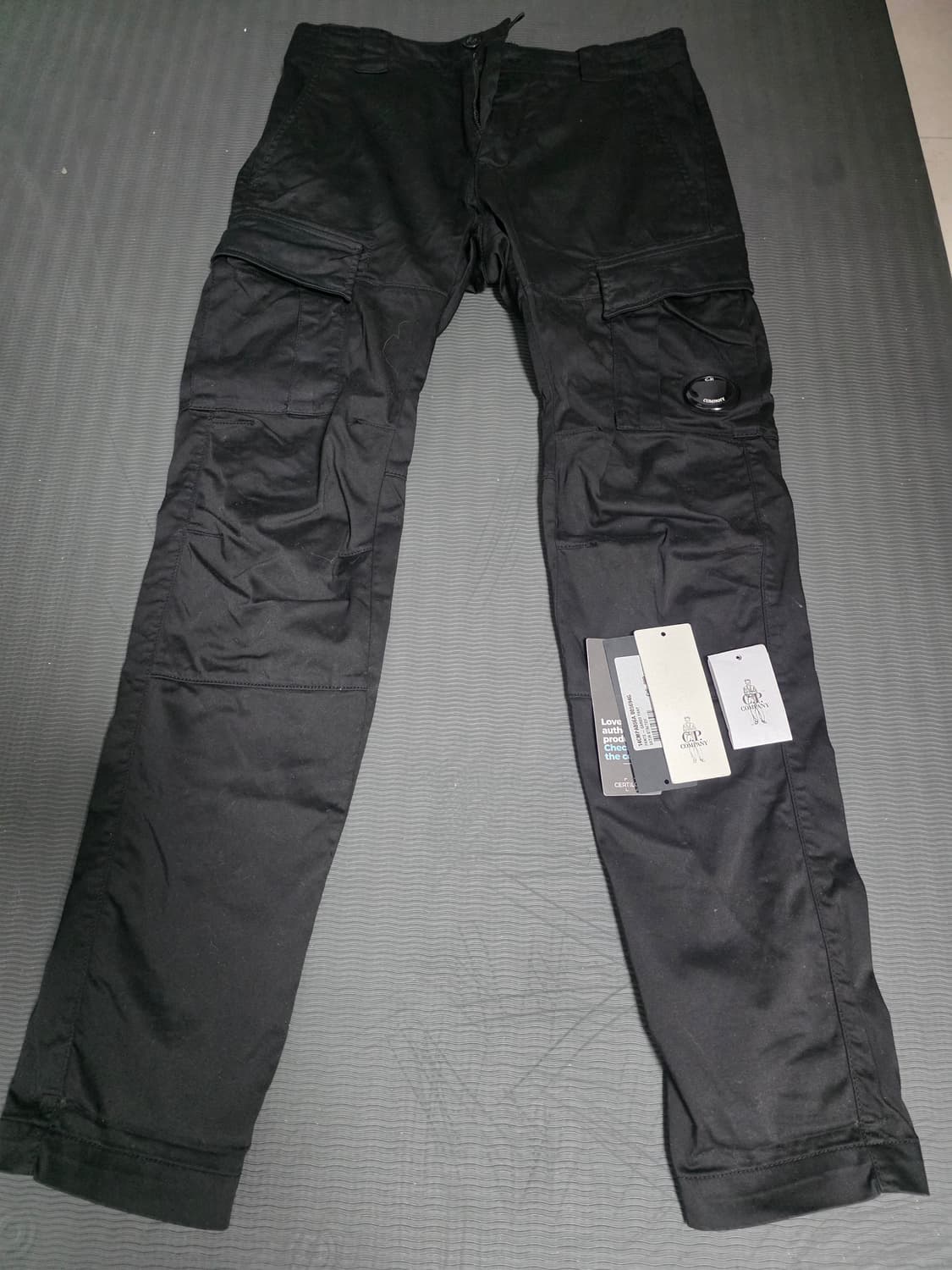 CP Company 씨피컴퍼니 카고 팬츠 상품이미지1