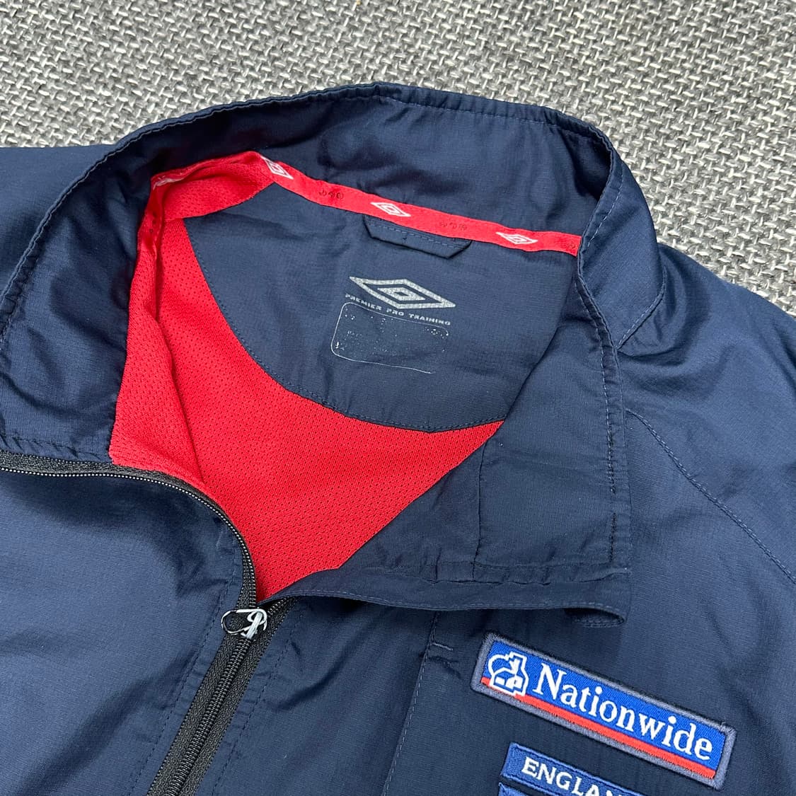 엄브로 잉글랜드 축구 국대 02-03시즌 아노락 XL 상품이미지8