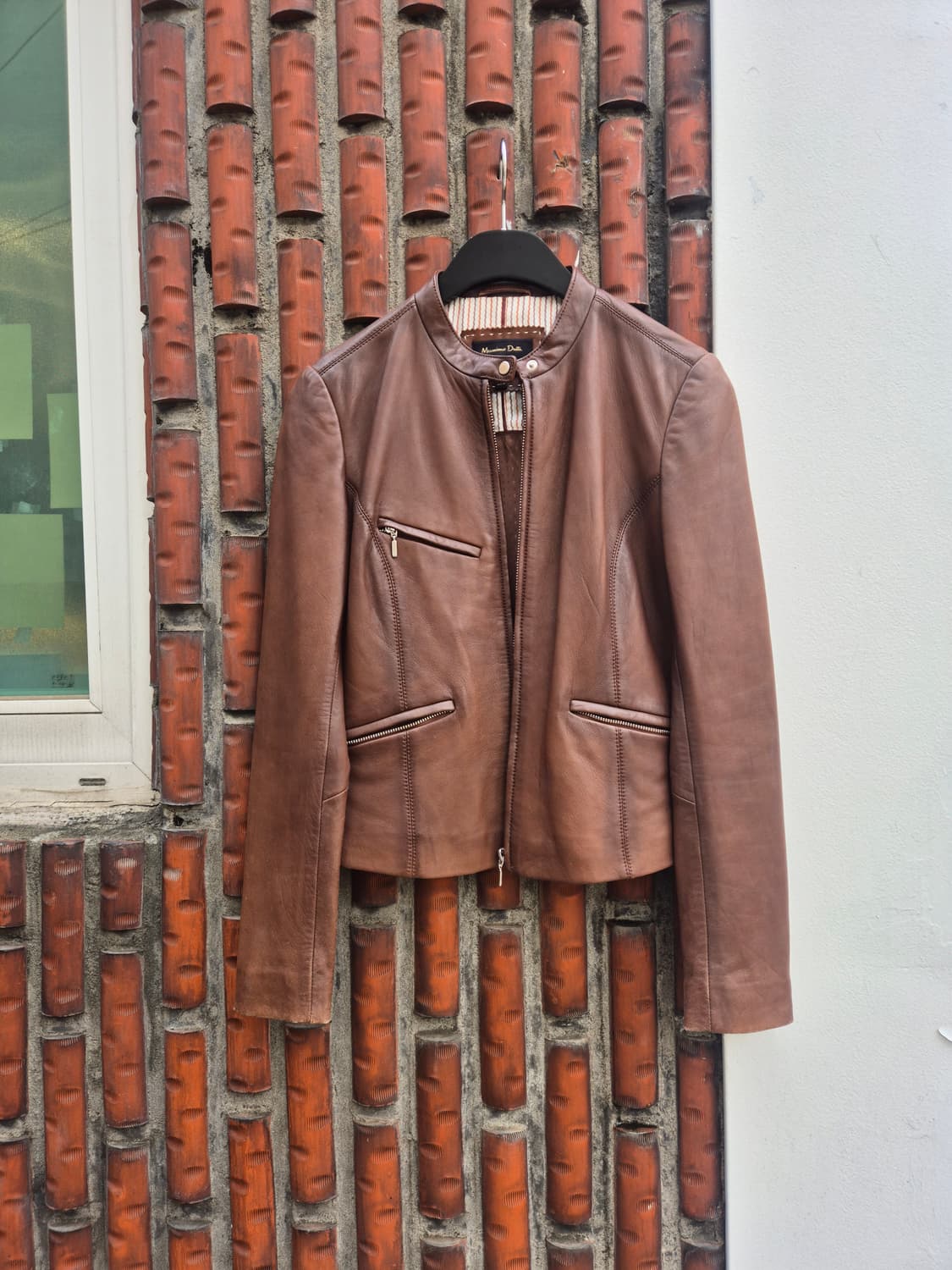 마시모두띠 여성 가죽 자켓입니다 상품이미지1