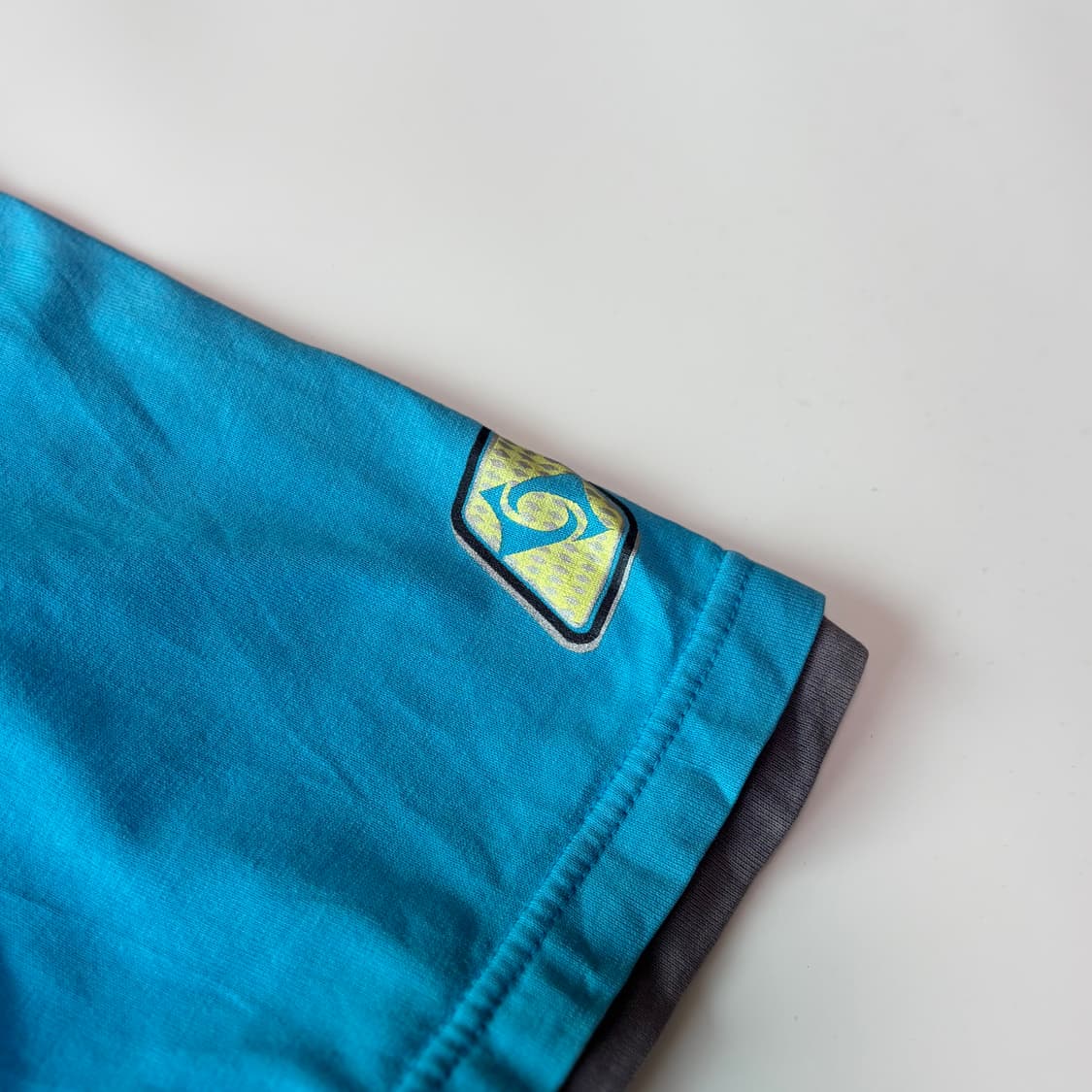 크로스 비치 레이어드 디테일 그래픽 티셔츠 상품이미지7