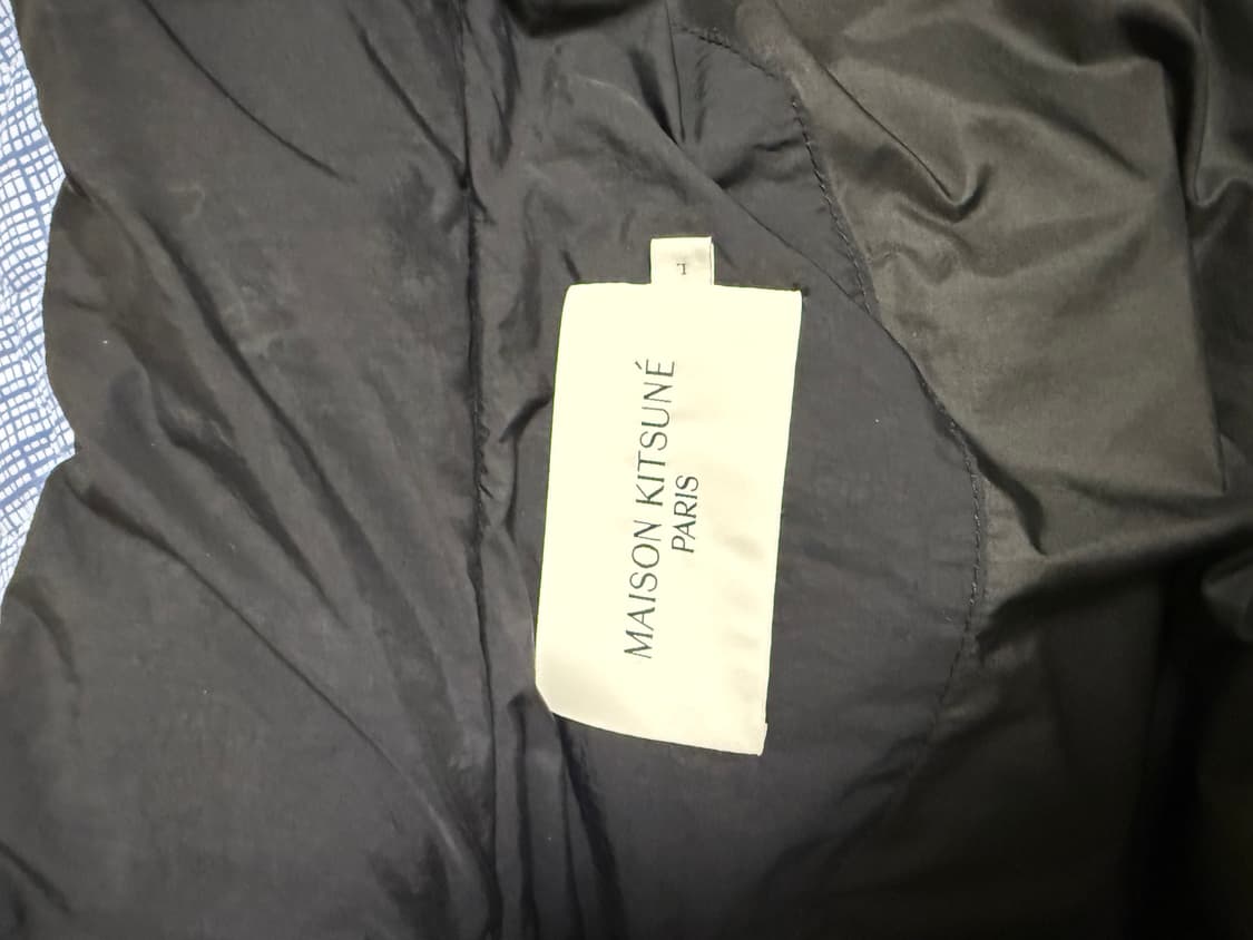 메종키츠네 패딩 l 사이즈 팝니다 상품이미지7