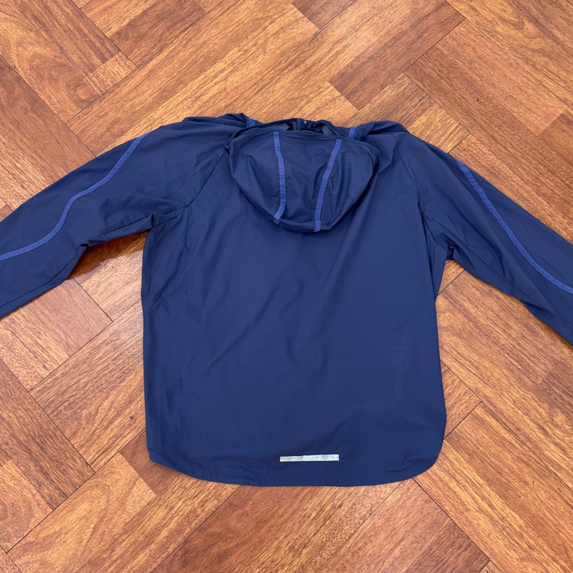 XL 나이키 쉴드 바람막이 자켓  상품이미지2