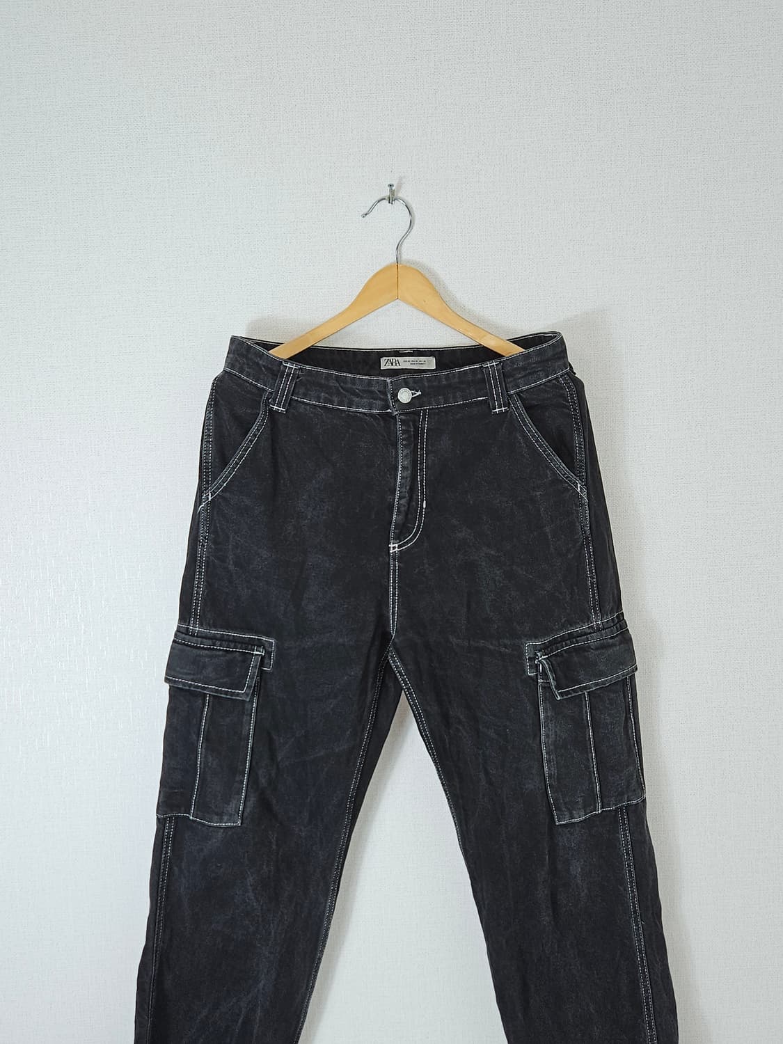 자라 ZARA 카고 워싱 데님팬츠 블랙 진 바지 블랙 32 상품이미지2