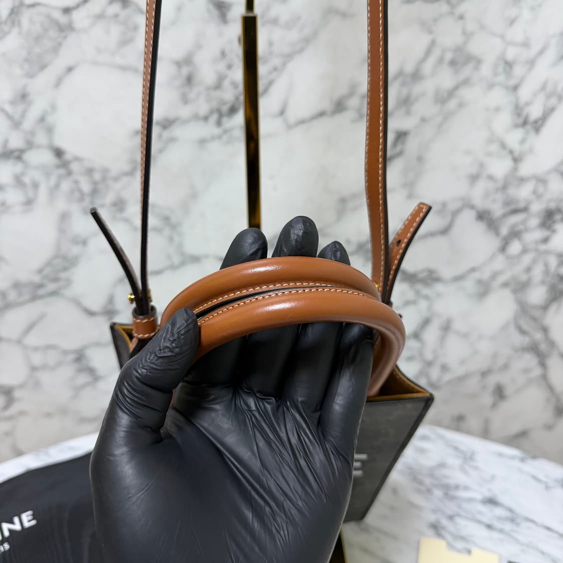 셀린느 카바스 미니 토트백 크로스백
 상품이미지6