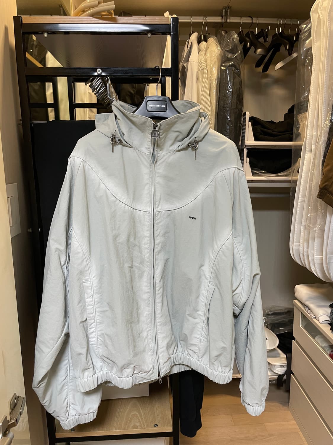 우영미 25SS 스프레이 나일론 후드자켓 48사이즈 상품이미지1