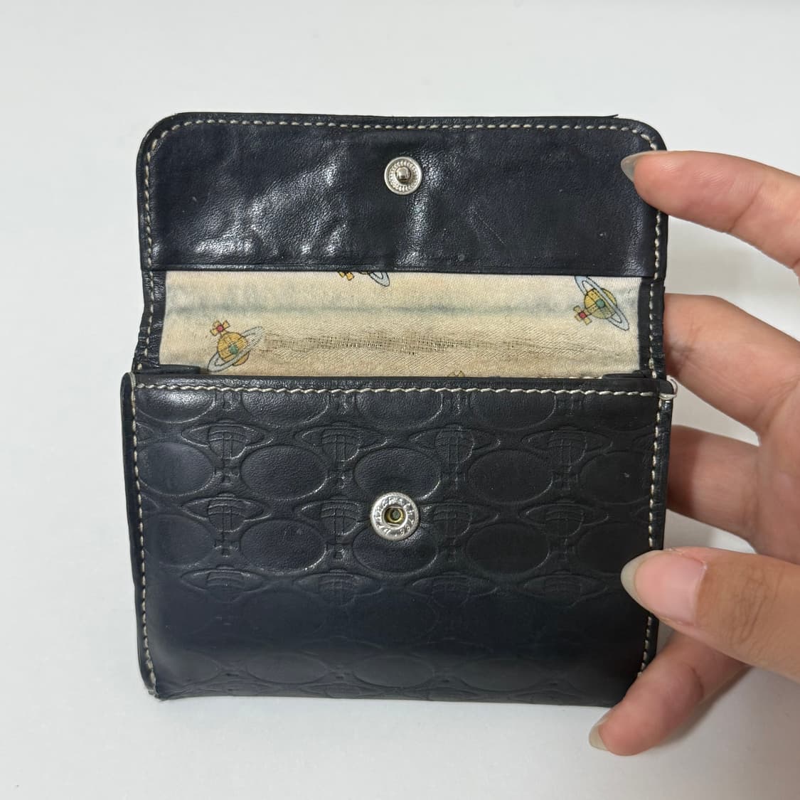 Vivianne Westwood 패턴 반지갑 상품이미지5