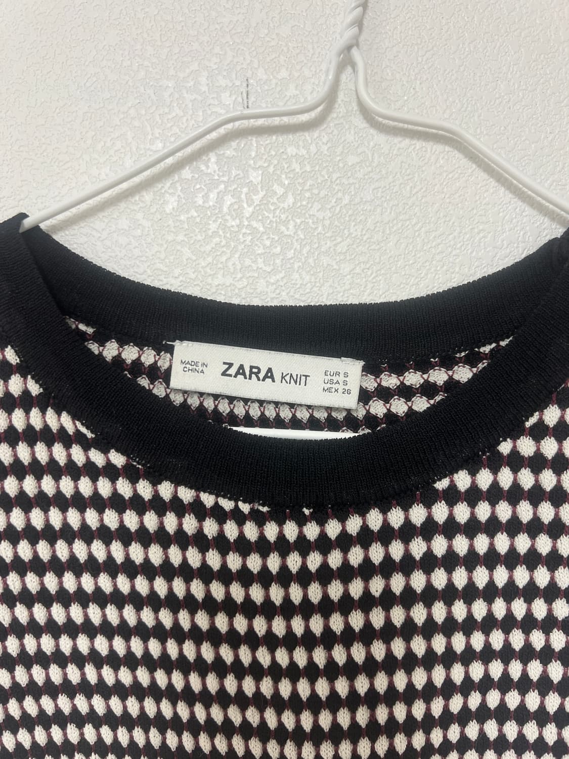 Zara 니트 티셔츠 상품이미지2