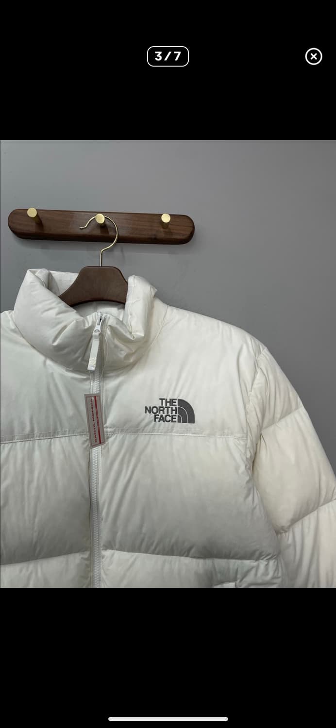 노스페이스 눕시 온 볼 아이보리 패딩 A3386 상품이미지3