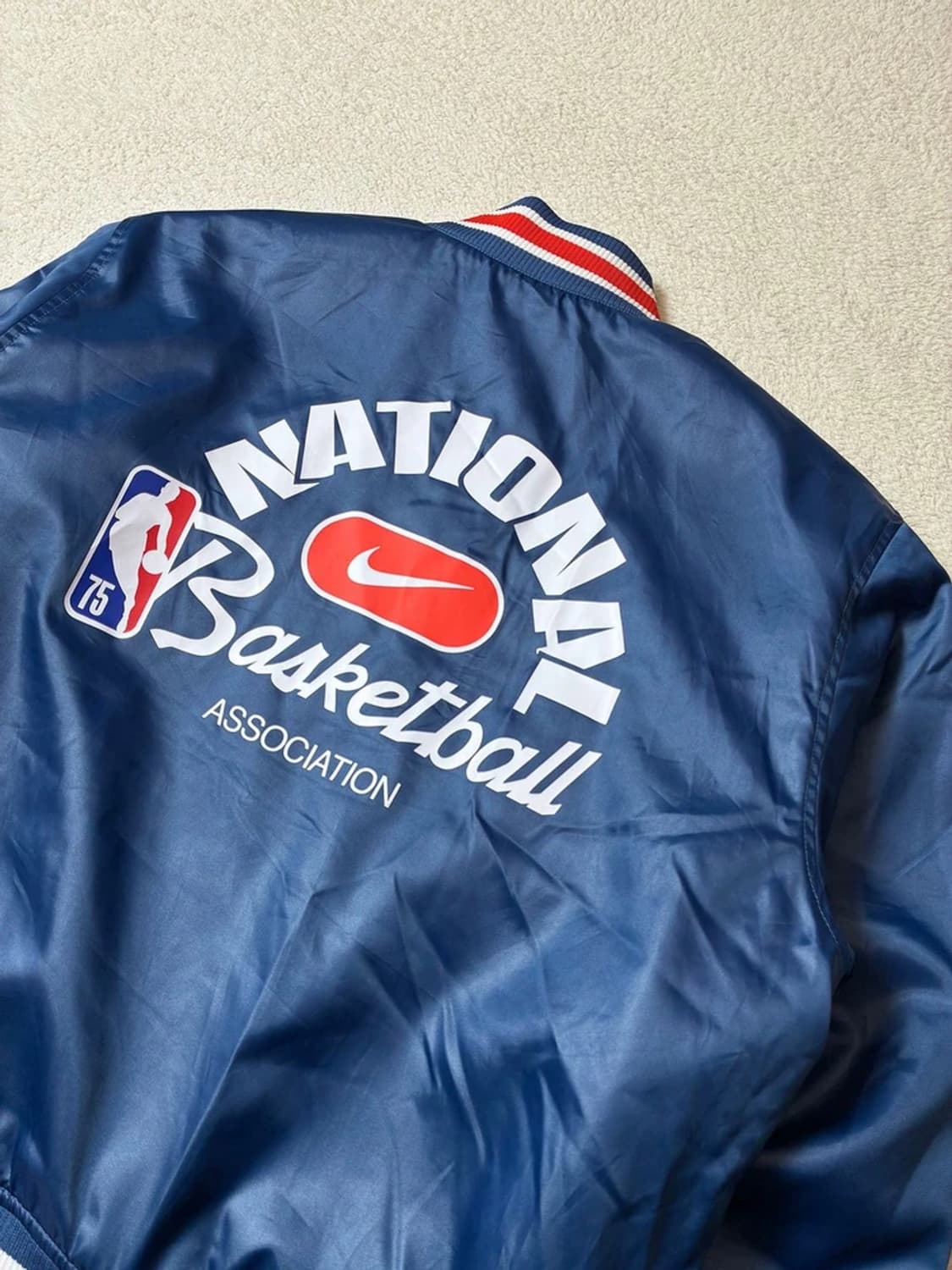 나이키 x NBA 75주년 봄버 새틴 바시티 자켓 PN7264 상품이미지2